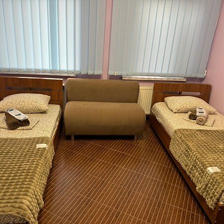 Guest House Na Suvorova イズマイール エクステリア 写真